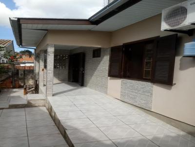 Casa para Venda, em Cricima, bairro Jardim Maristela, 5 dormitrios, 3 banheiros, 1 sute, 2 vagas